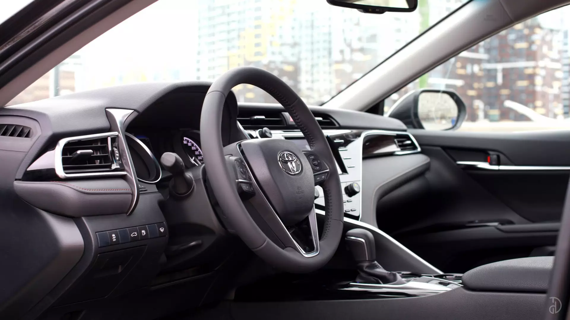 Toyota Camry 2018. Фото 8